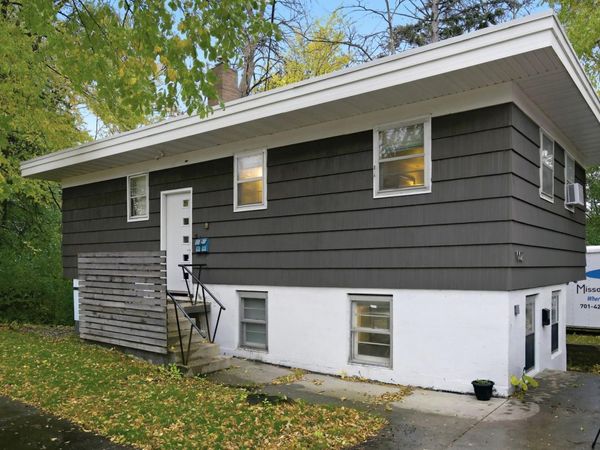 1002 9th Street S, Moorhead, MN 56560