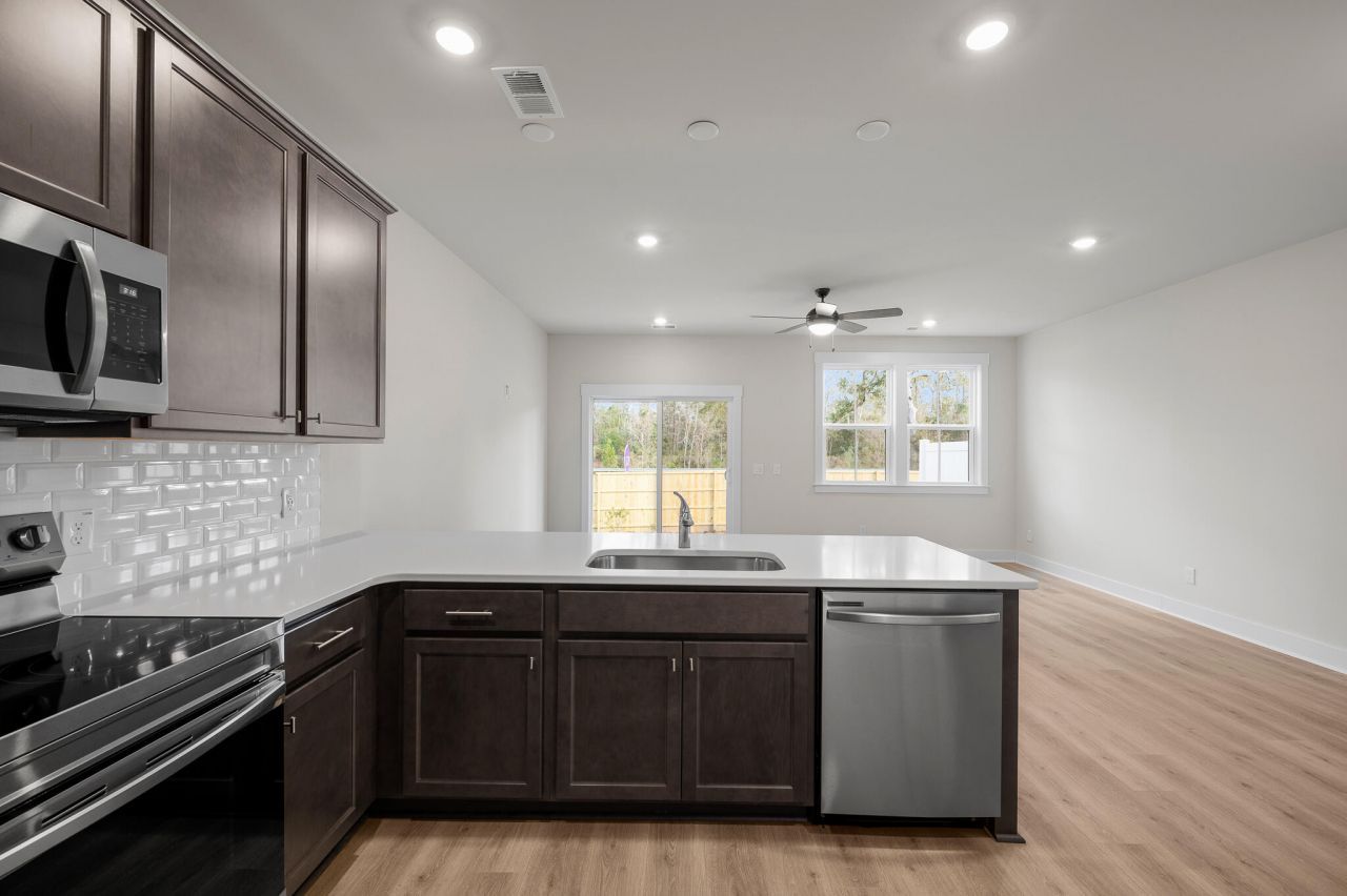 310 Bremerton Drive Photo 4