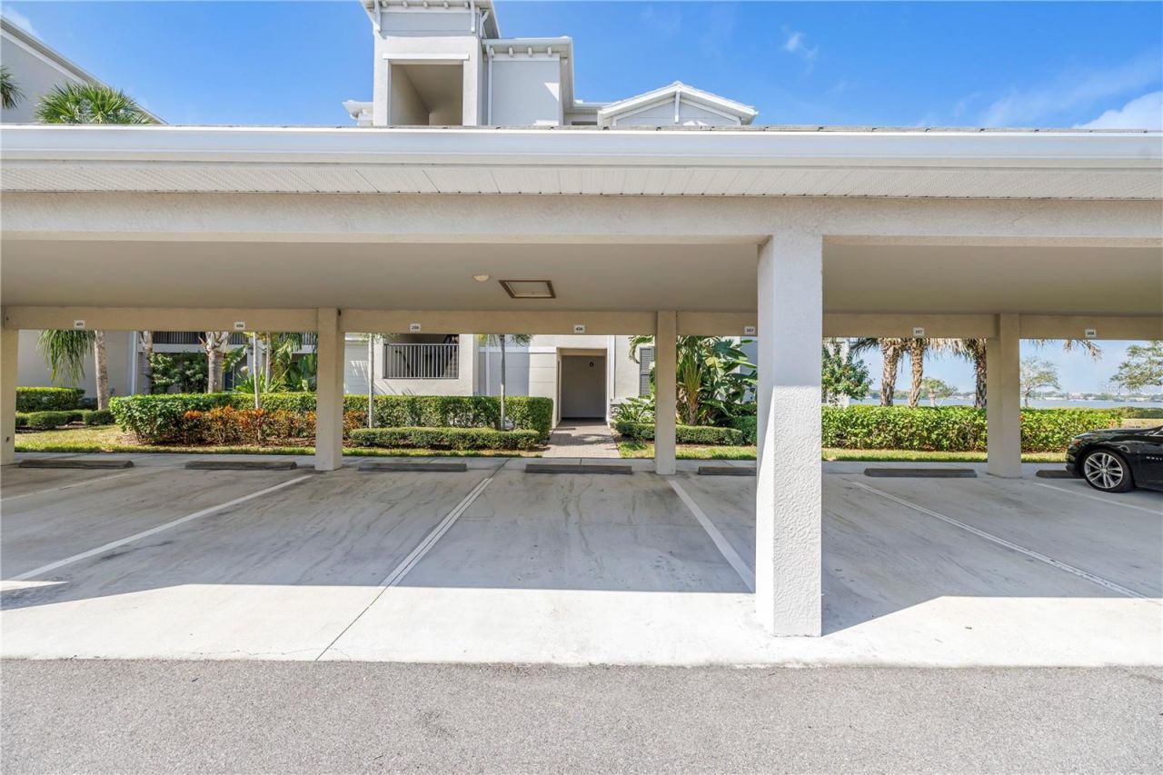 1030 Tidewater Shores Loop, Unit 405, Bradenton, FL 34208 Photo