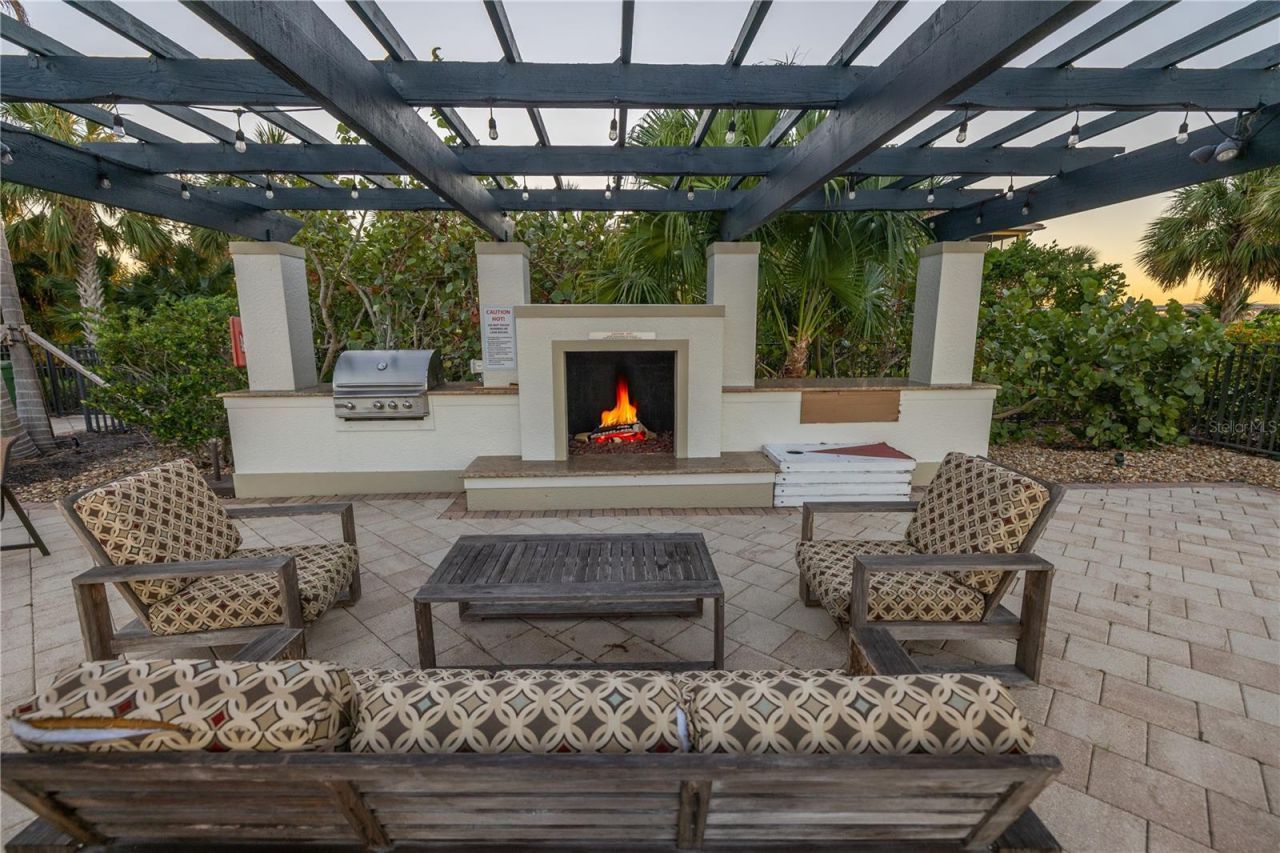 1030 Tidewater Shores Loop, Unit 405, Bradenton, FL 34208 Photo