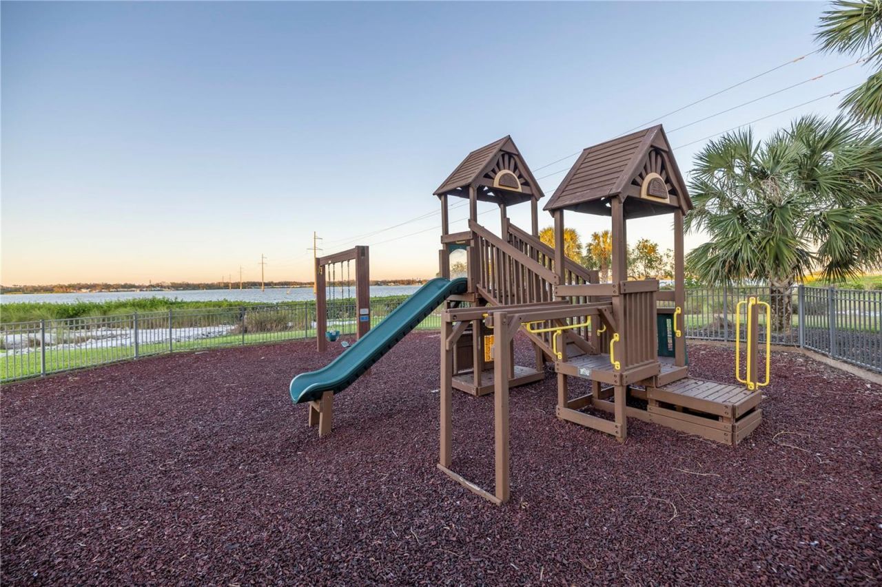 1030 Tidewater Shores Loop, Unit 405, Bradenton, FL 34208 Photo