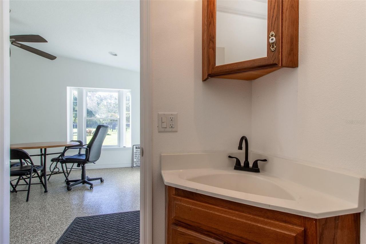 20221 SW 5th Place, Dunnellon, FL 34431 Photo