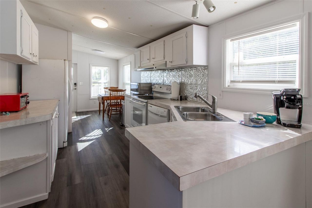 20221 SW 5th Place, Dunnellon, FL 34431 Photo