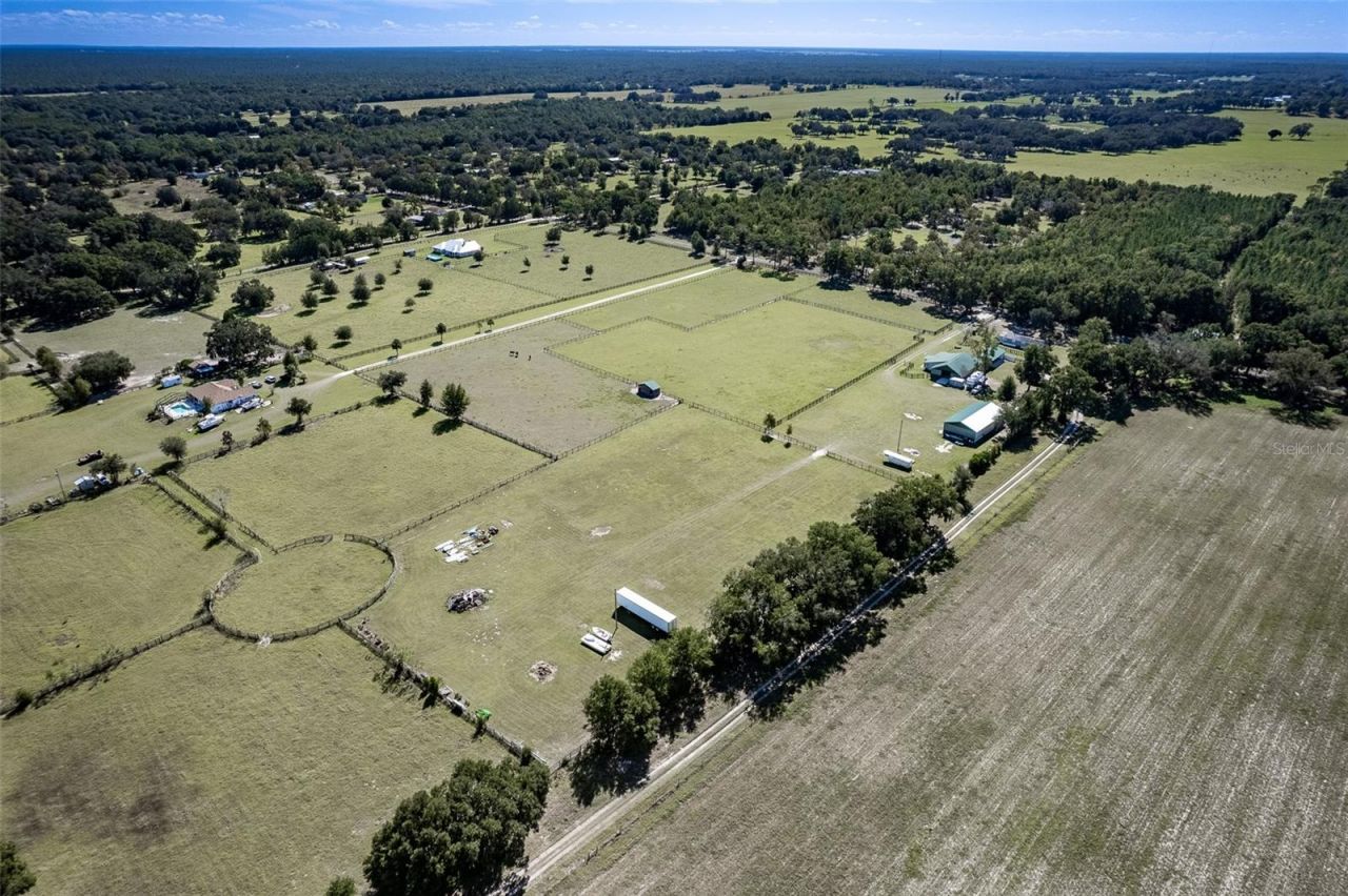 20221 SW 5th Place, Dunnellon, FL 34431 Photo