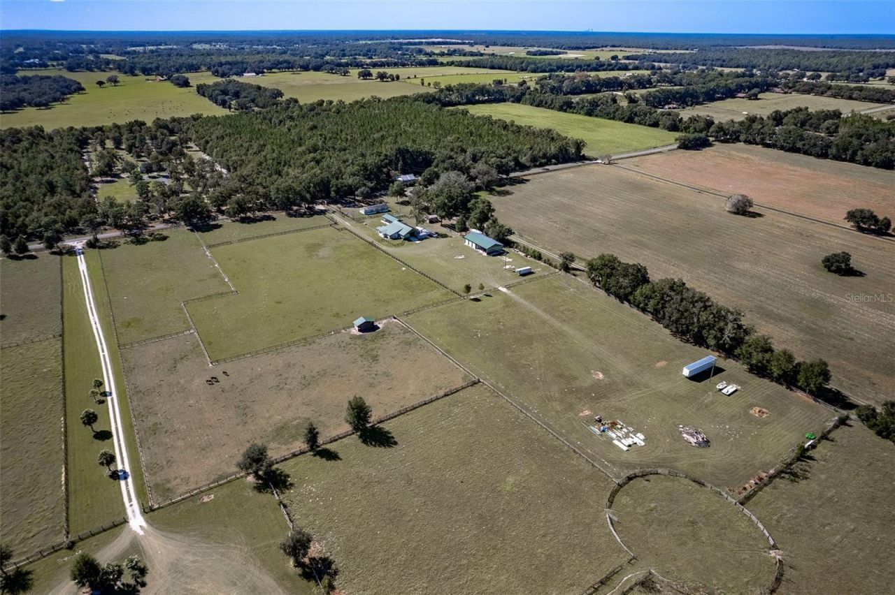 20221 SW 5th Place, Dunnellon, FL 34431 Photo