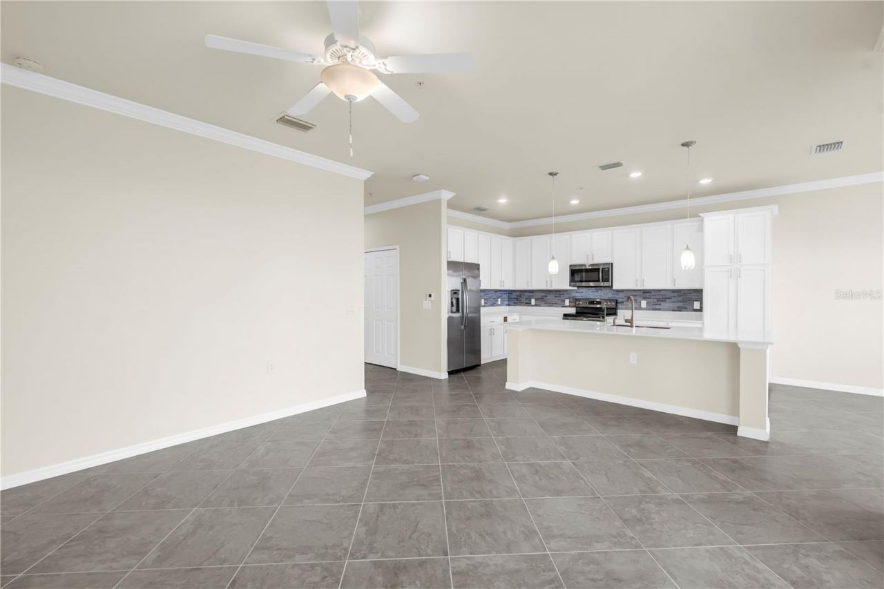 1030 Tidewater Shores Loop, Unit 406, Bradenton, FL 34208 Photo