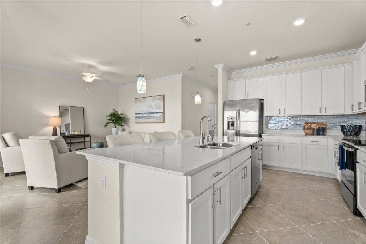 1030 Tidewater Shores Loop, Unit 406, Bradenton, FL 34208 Photo