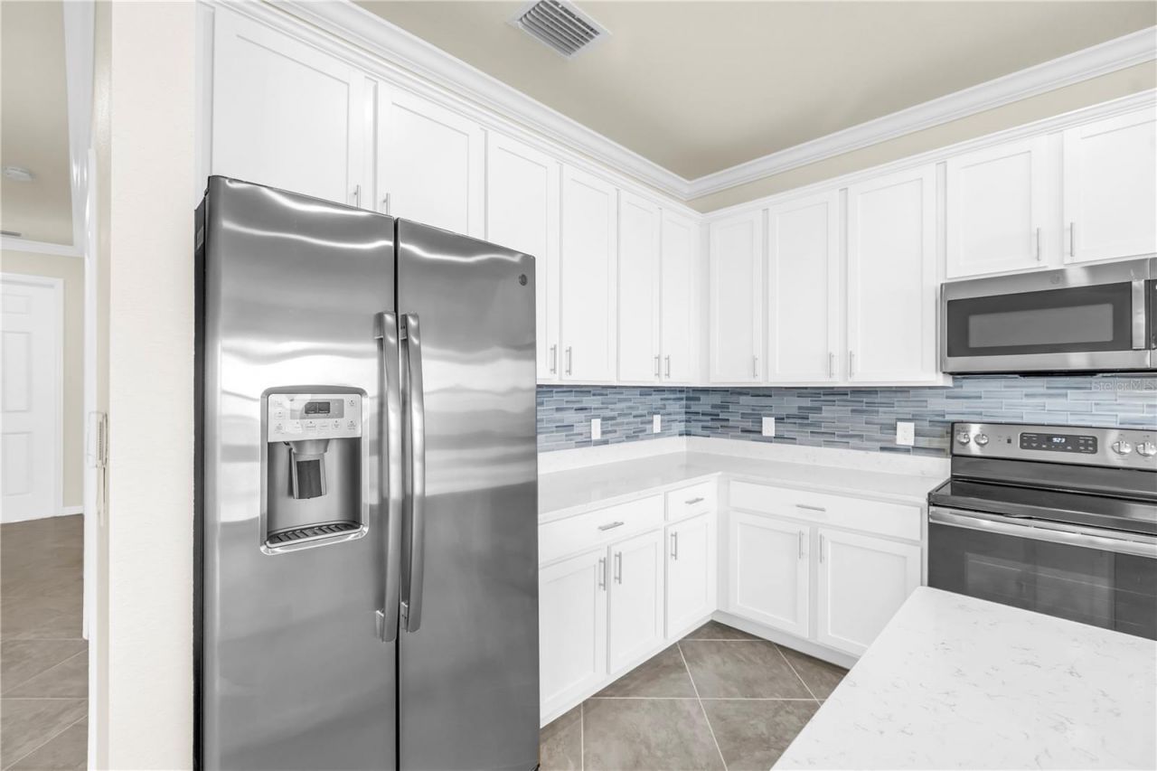 1030 Tidewater Shores Loop, Unit 406, Bradenton, FL 34208 Photo