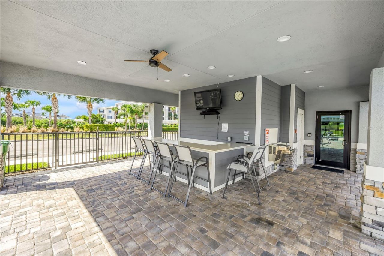1030 Tidewater Shores Loop, Unit 406, Bradenton, FL 34208 Photo