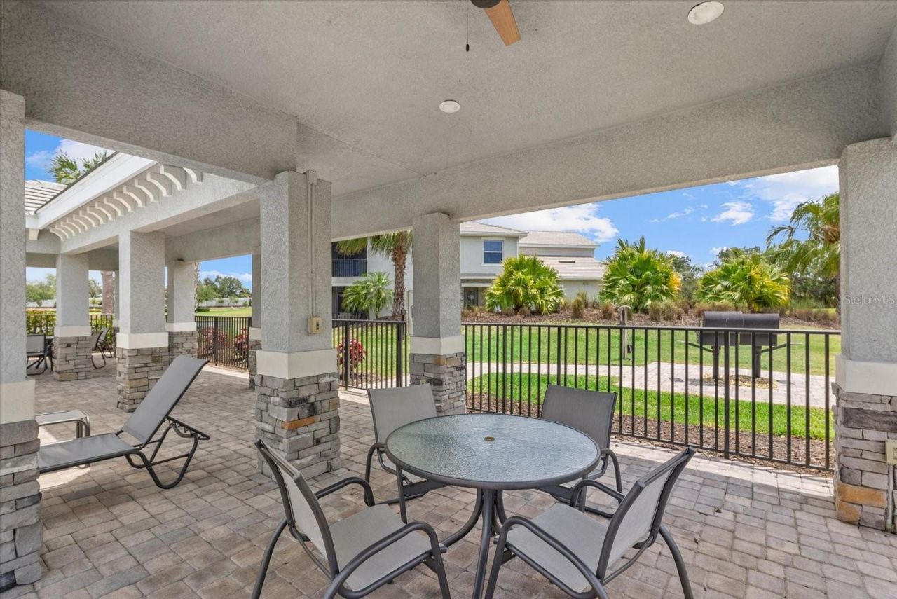 1030 Tidewater Shores Loop, Unit 406, Bradenton, FL 34208 Photo
