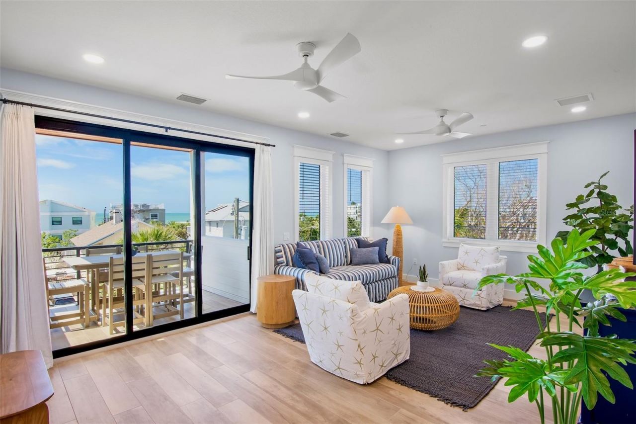 135 Avenida Veneccia, Sarasota, FL 34242 Photo