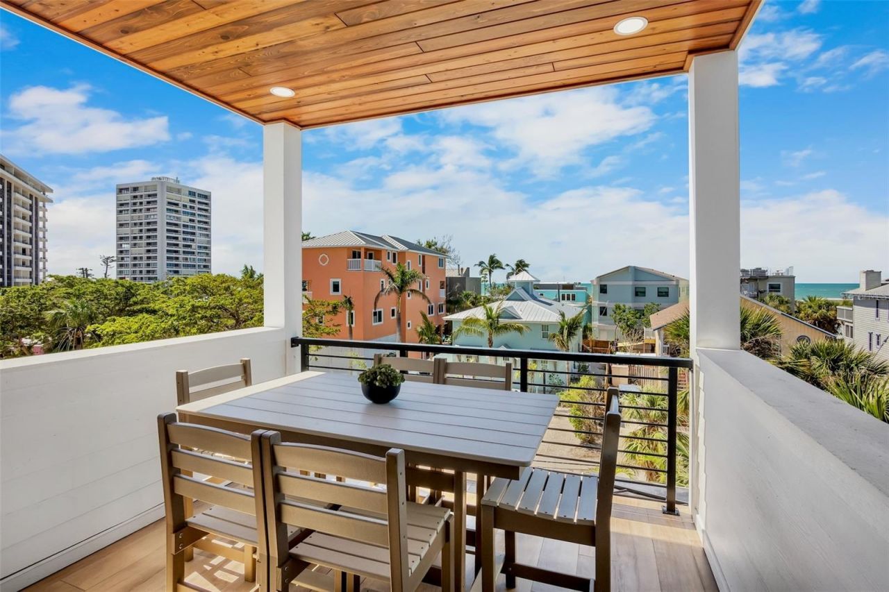 135 Avenida Veneccia, Sarasota, FL 34242 Photo