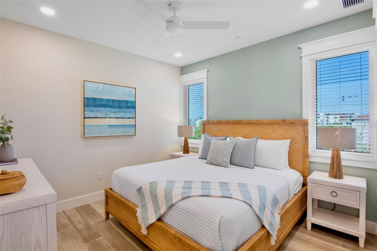 135 Avenida Veneccia, Sarasota, FL 34242 Photo