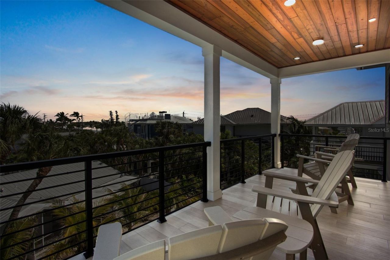 135 Avenida Veneccia, Sarasota, FL 34242 Photo