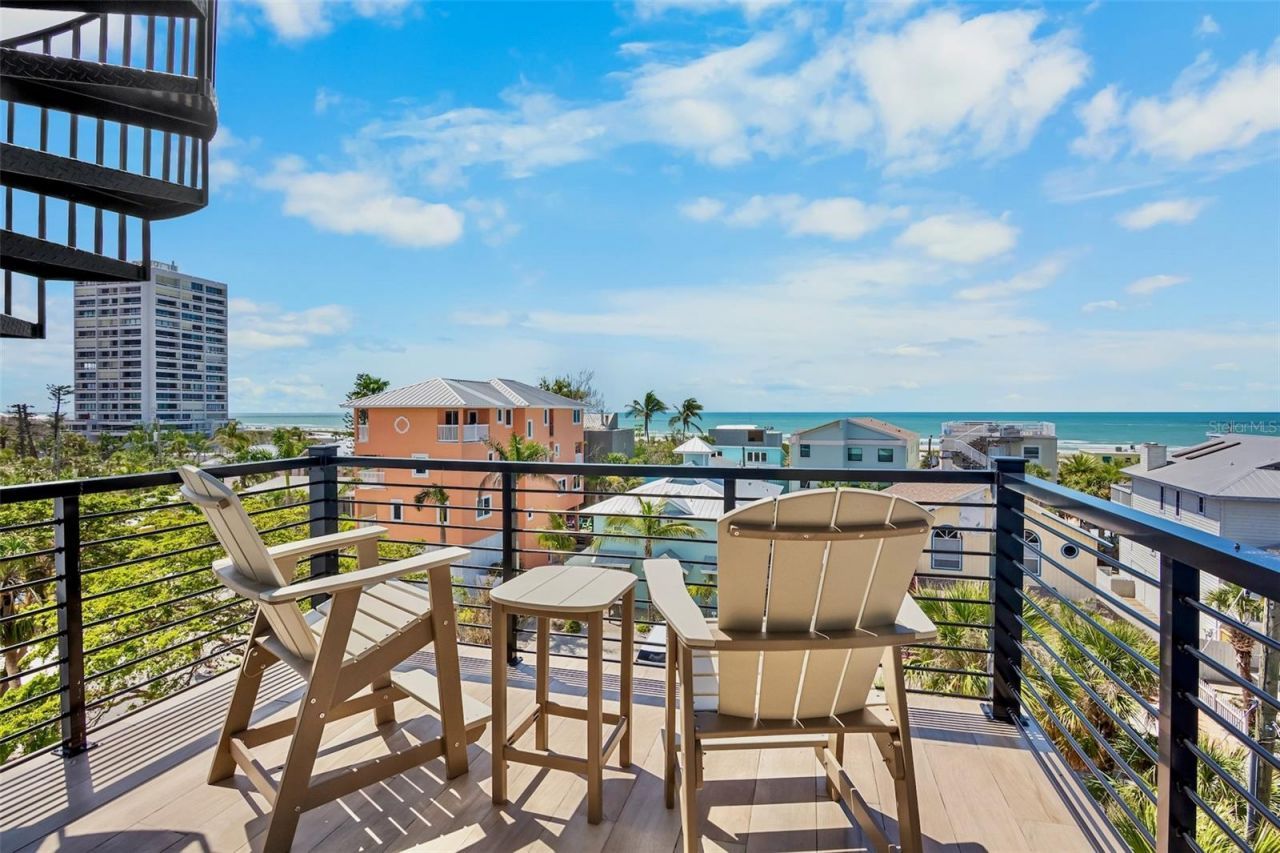 135 Avenida Veneccia, Sarasota, FL 34242 Photo