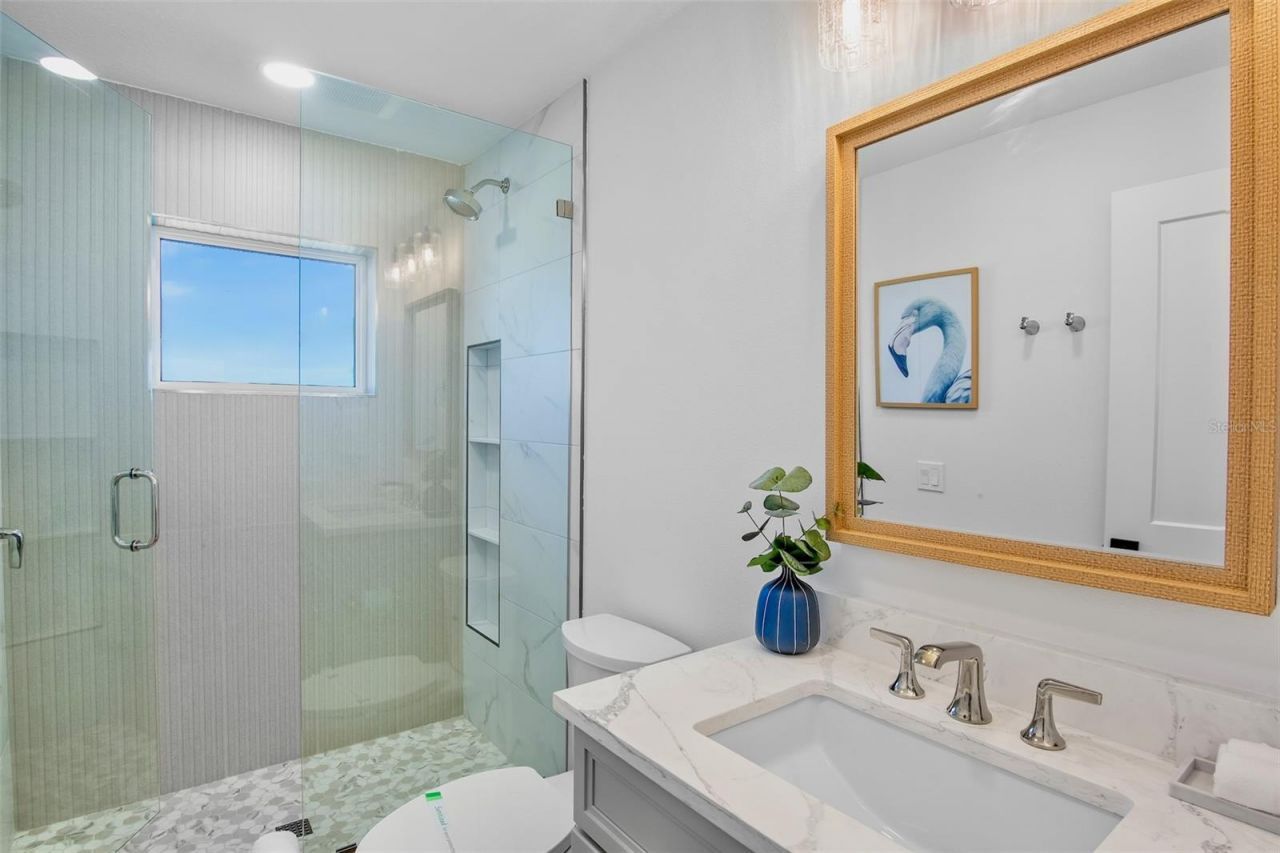 135 Avenida Veneccia, Sarasota, FL 34242 Photo