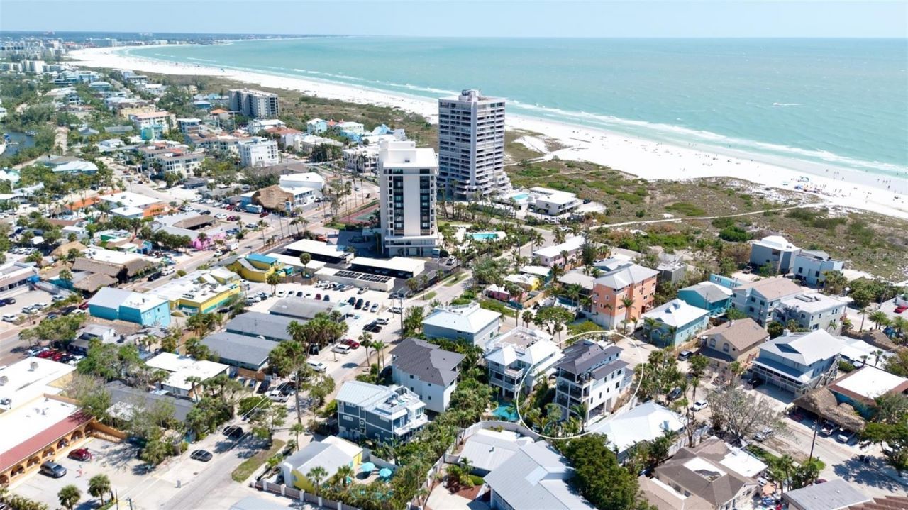 135 Avenida Veneccia, Sarasota, FL 34242 Photo