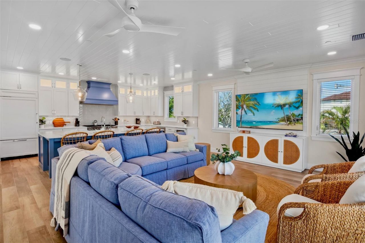 135 Avenida Veneccia, Sarasota, FL 34242 Photo