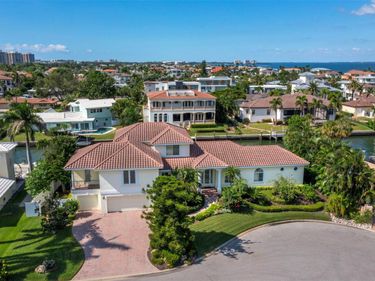 573 SPINNAKER LANE, LONGBOAT KEY, FL 34228