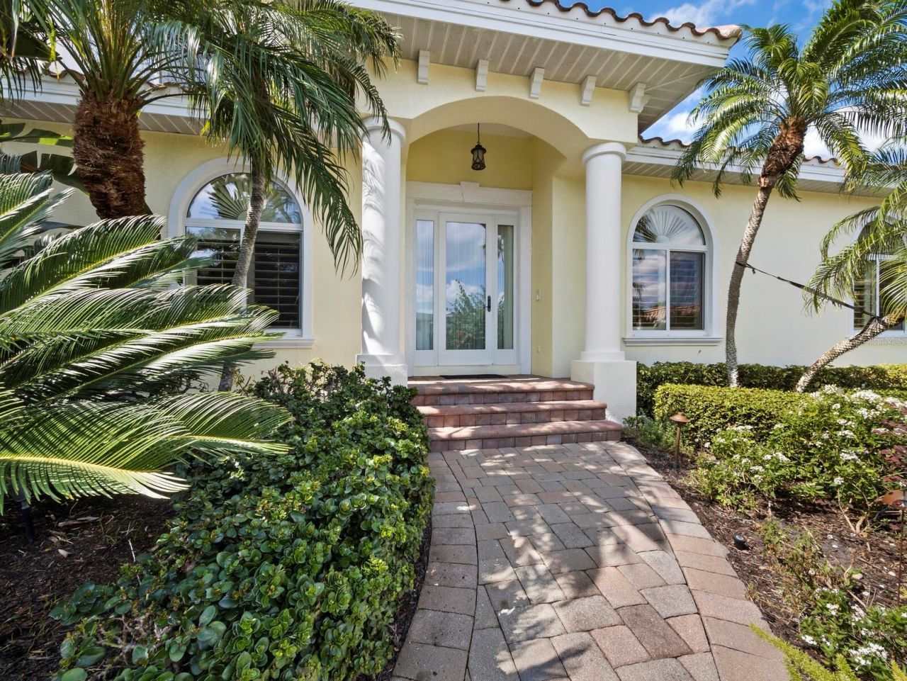 573 Spinnaker Lane, Longboat Key, FL 34228 Photo