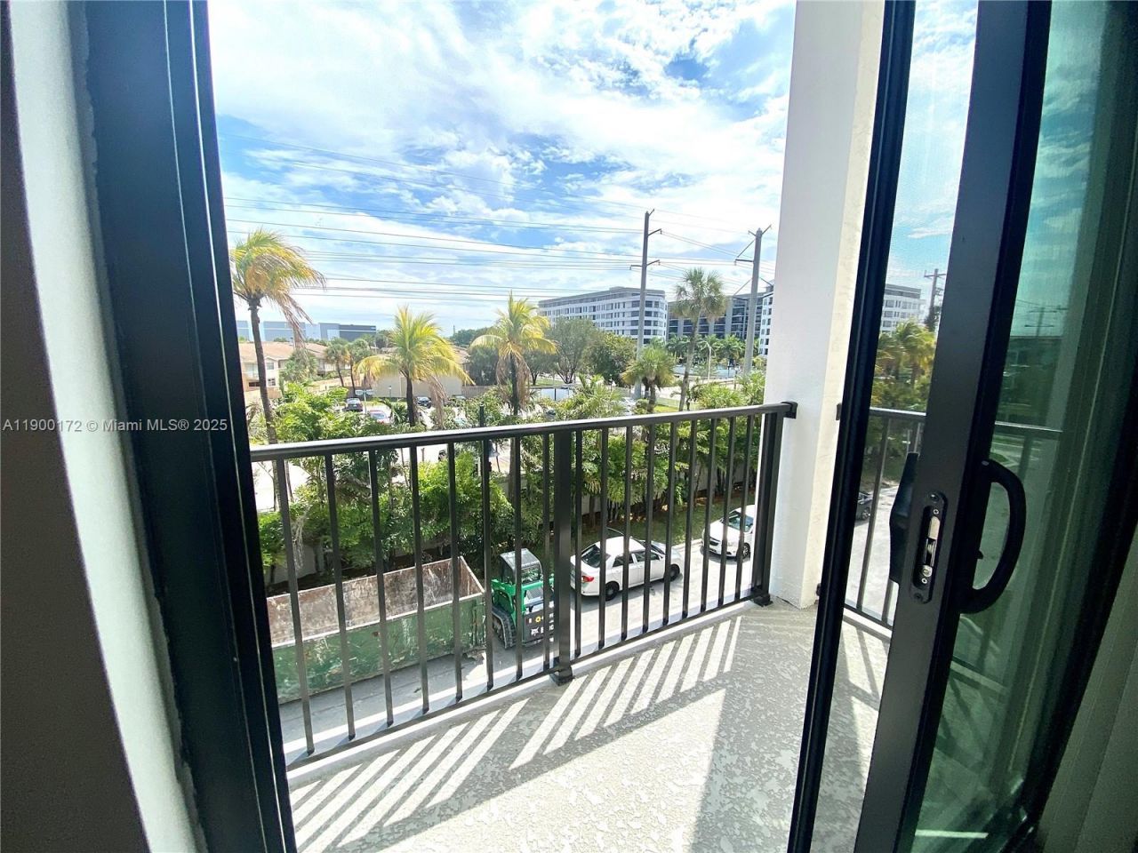 8001 NW 41 St., Unit F-311, Doral, FL 33166 Photo