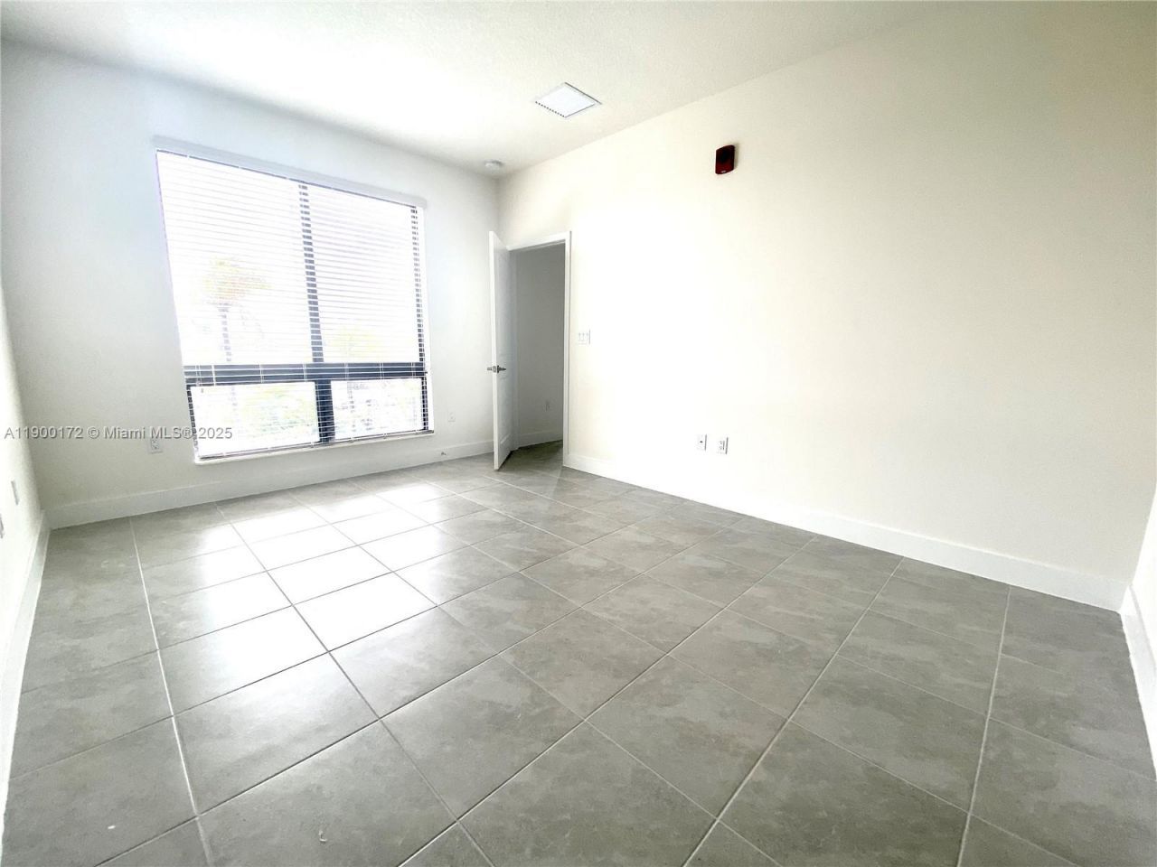 8001 NW 41 St., Unit F-311, Doral, FL 33166 Photo