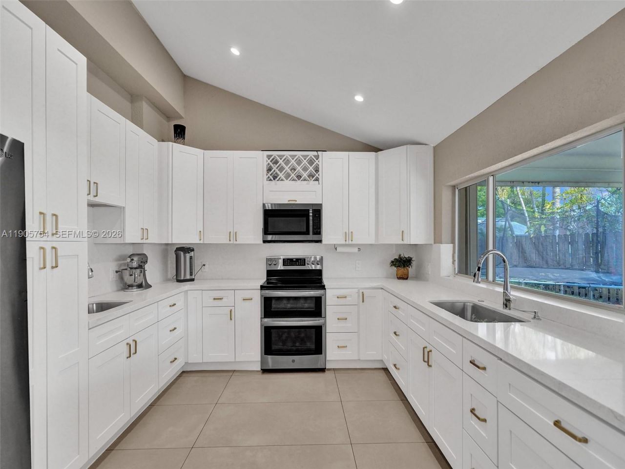 9700 NW 33rd St, Unit 9700, Sunrise, FL 33351 Photo