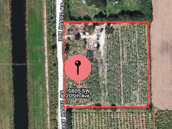 15805 SW 205 Avenue, Miami, FL 33187