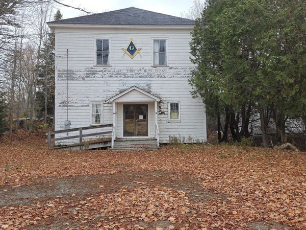 60 Gordon Hill Road, Thorndike, ME 04986