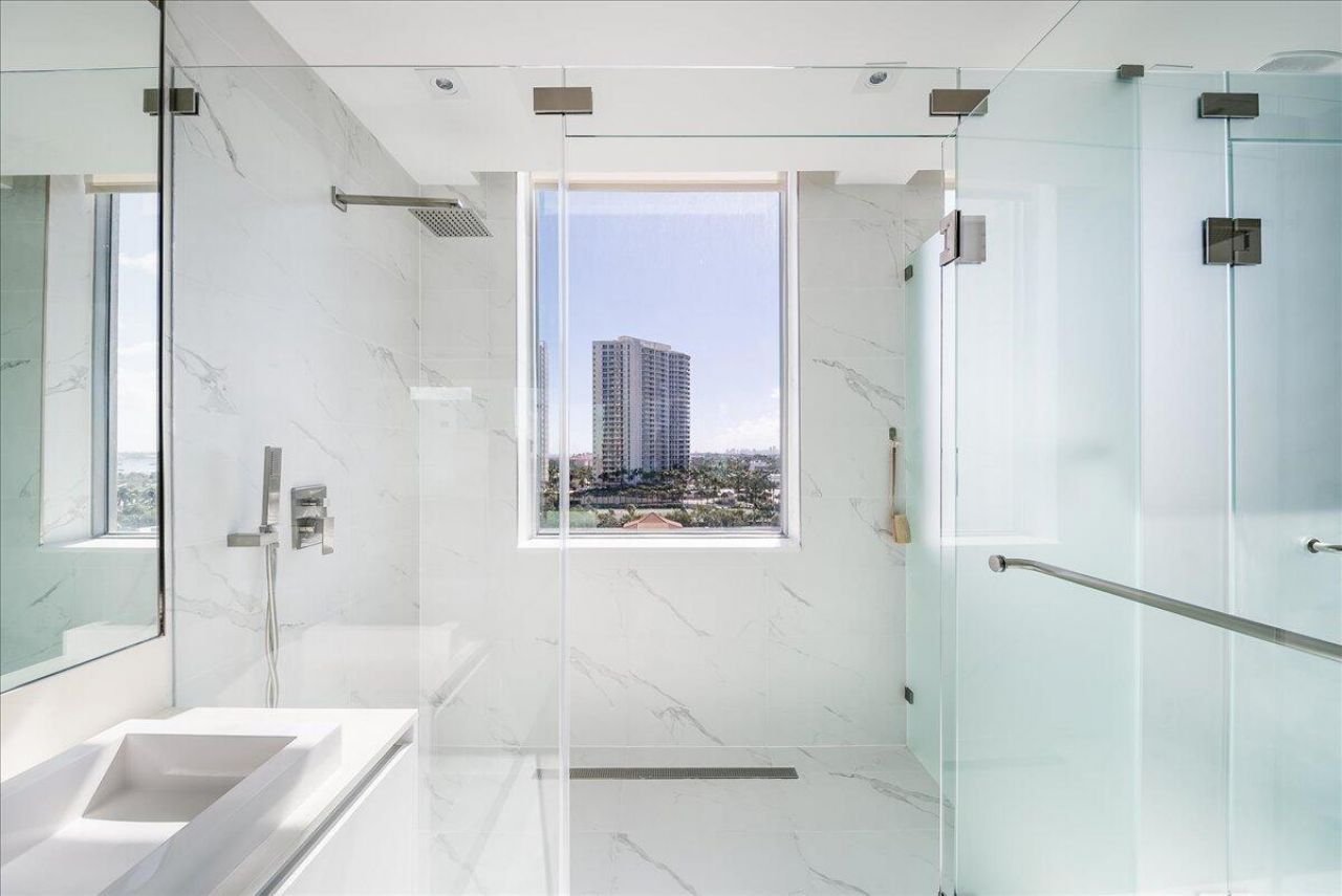 3100 N Ocean Drive, Unit P-905, Singer Island, FL 33404 Photo