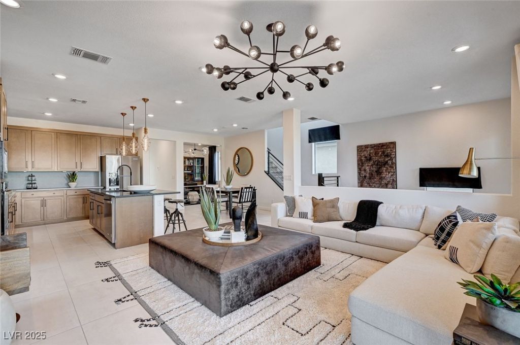 7977 Texas Hills Street, Las Vegas, NV 89113 Main Photo