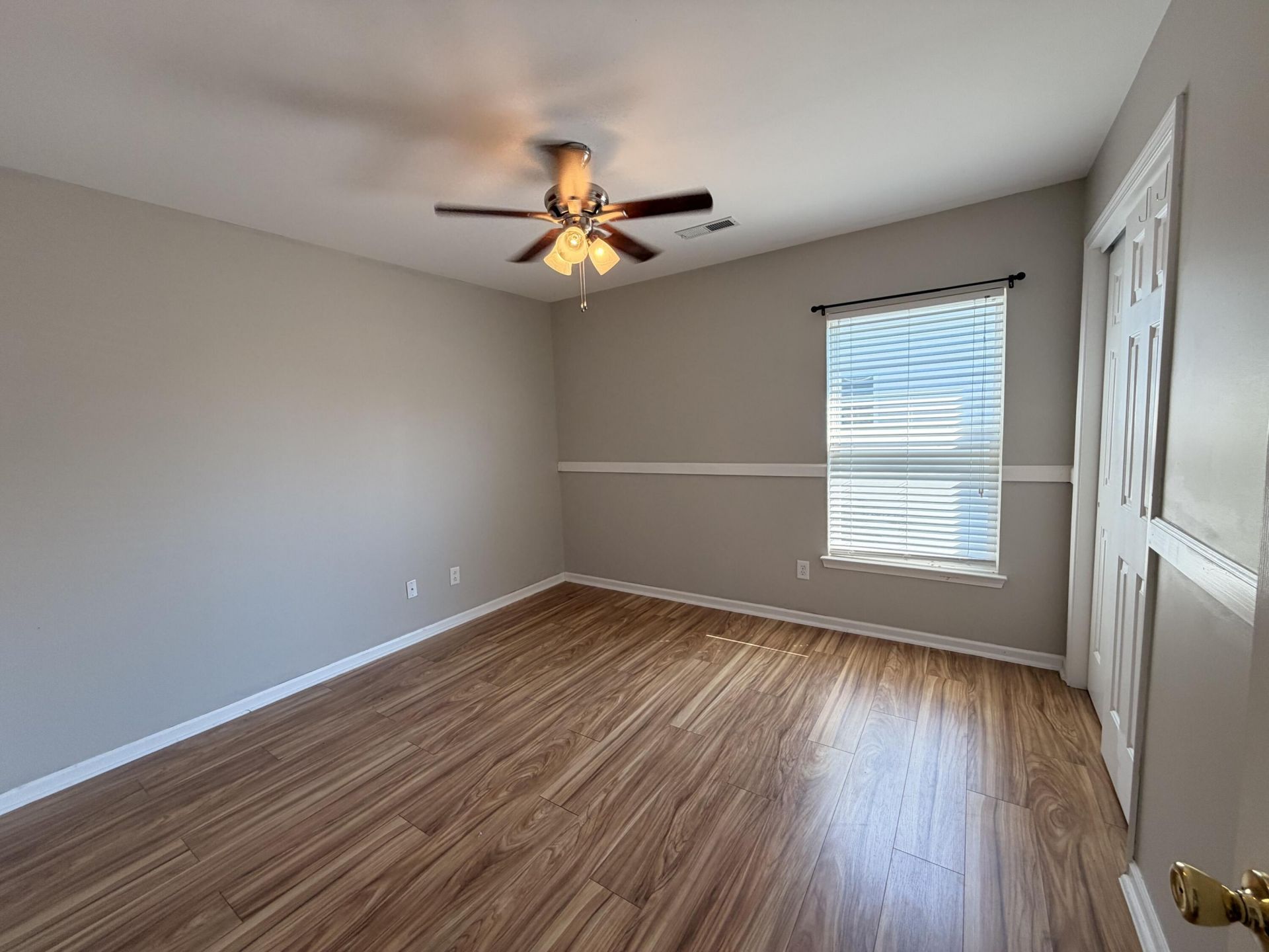 208 Woodbrook Way Photo 28