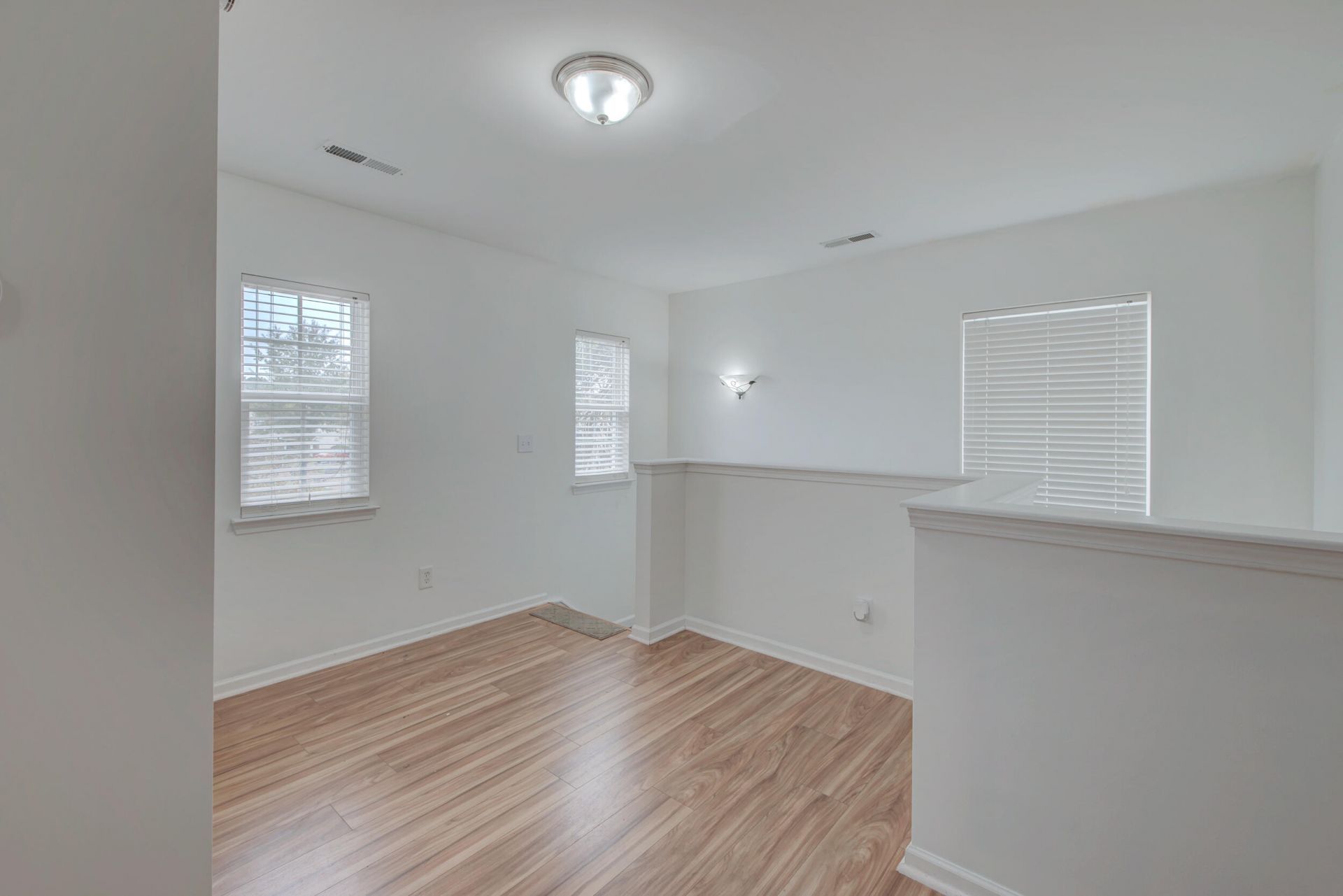 208 Woodbrook Way Photo 30