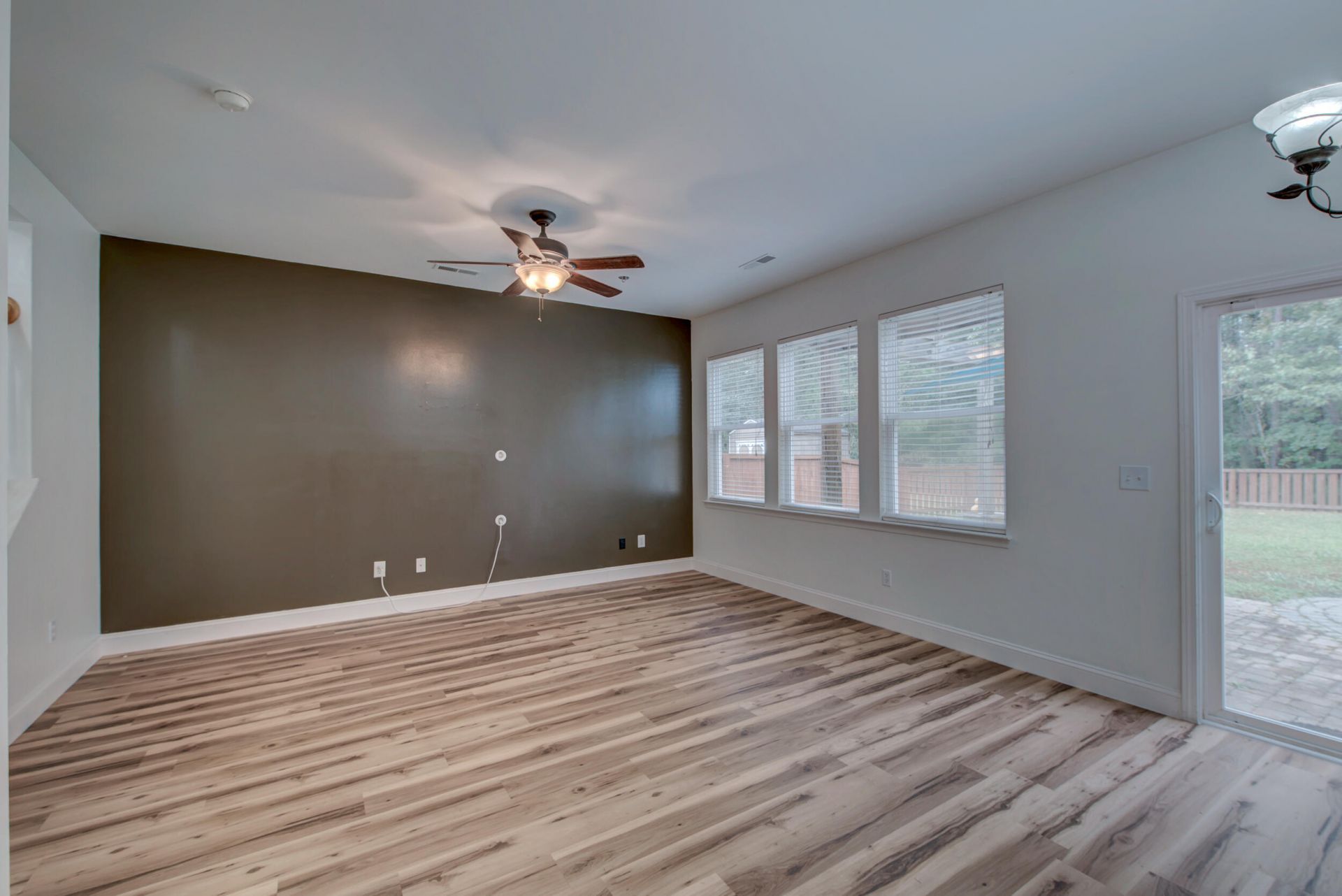 208 Woodbrook Way Photo 36