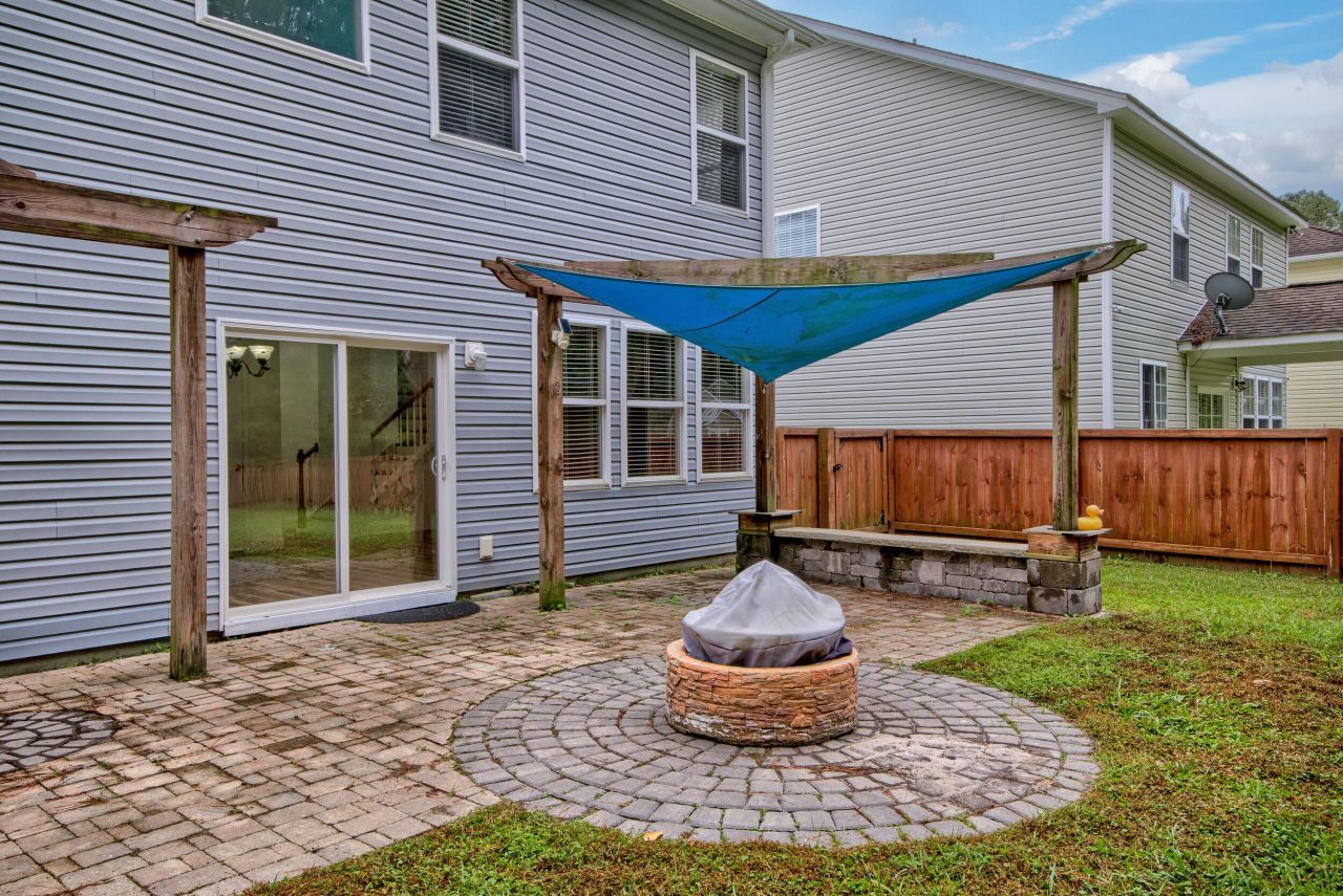 208 Woodbrook Way Photo 9