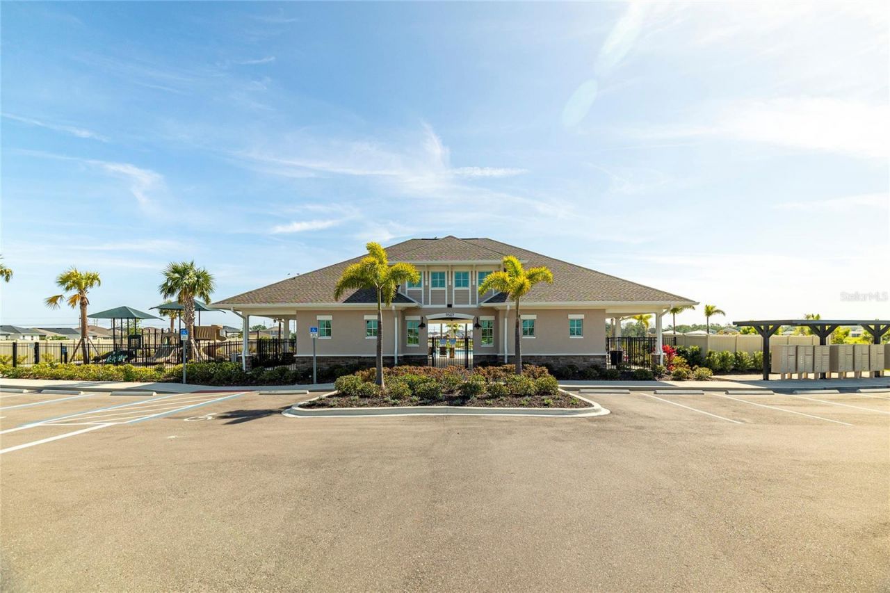 9104 Sandy Bluffs Circle, Parrish, FL 34219 Photo