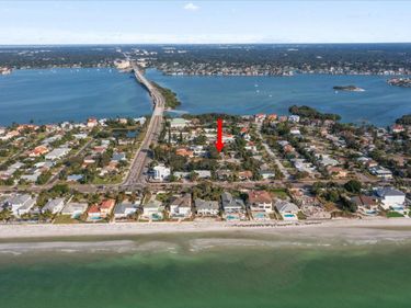 941 PALM DRIVE, BELLEAIR BEACH, FL 33786