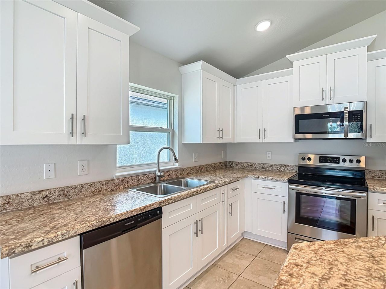 14917 Tropical Violet Way, Wimauma, FL 33598 Photo