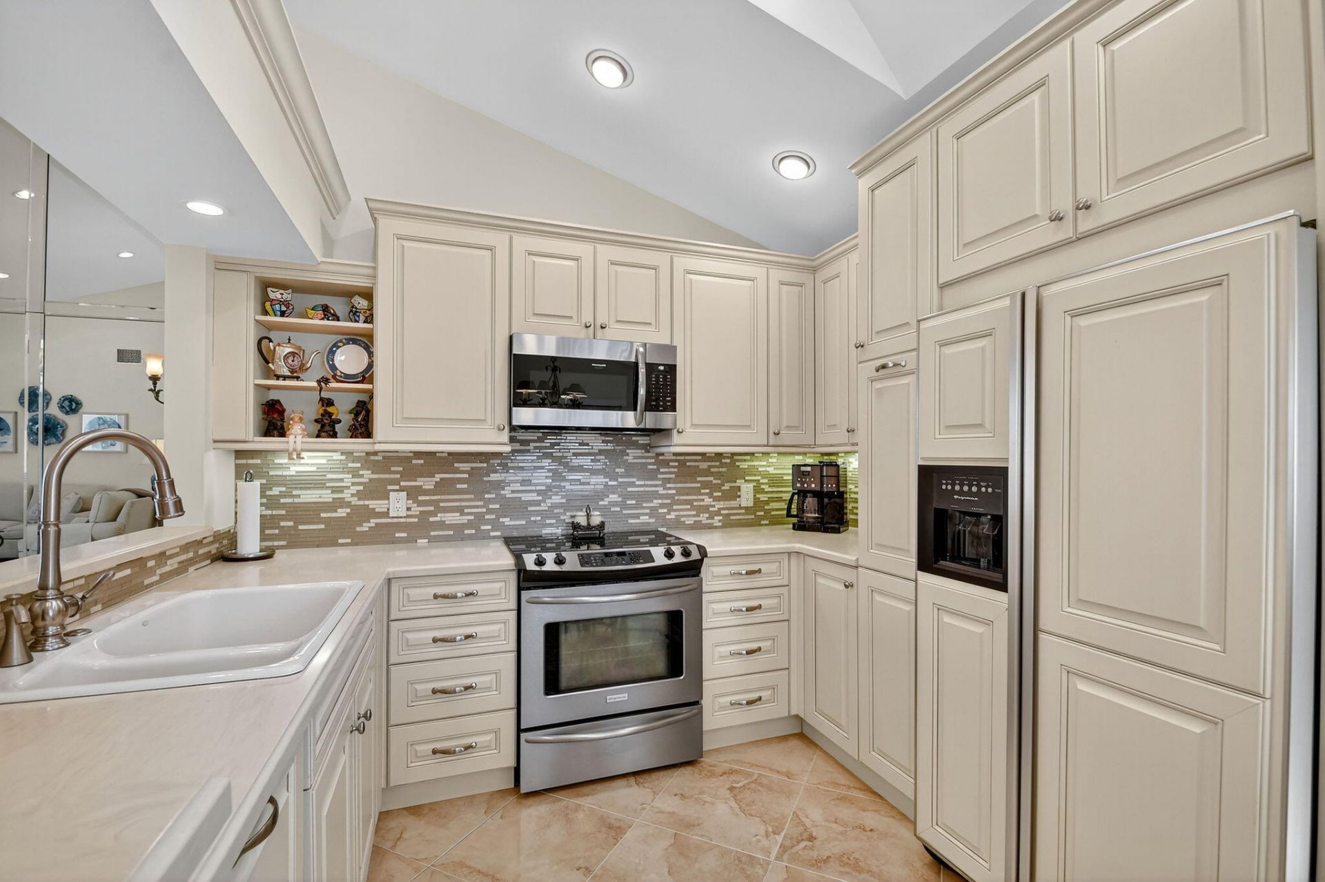 9333 Heathridge Drive, West Palm Beach, FL 33411 Photo