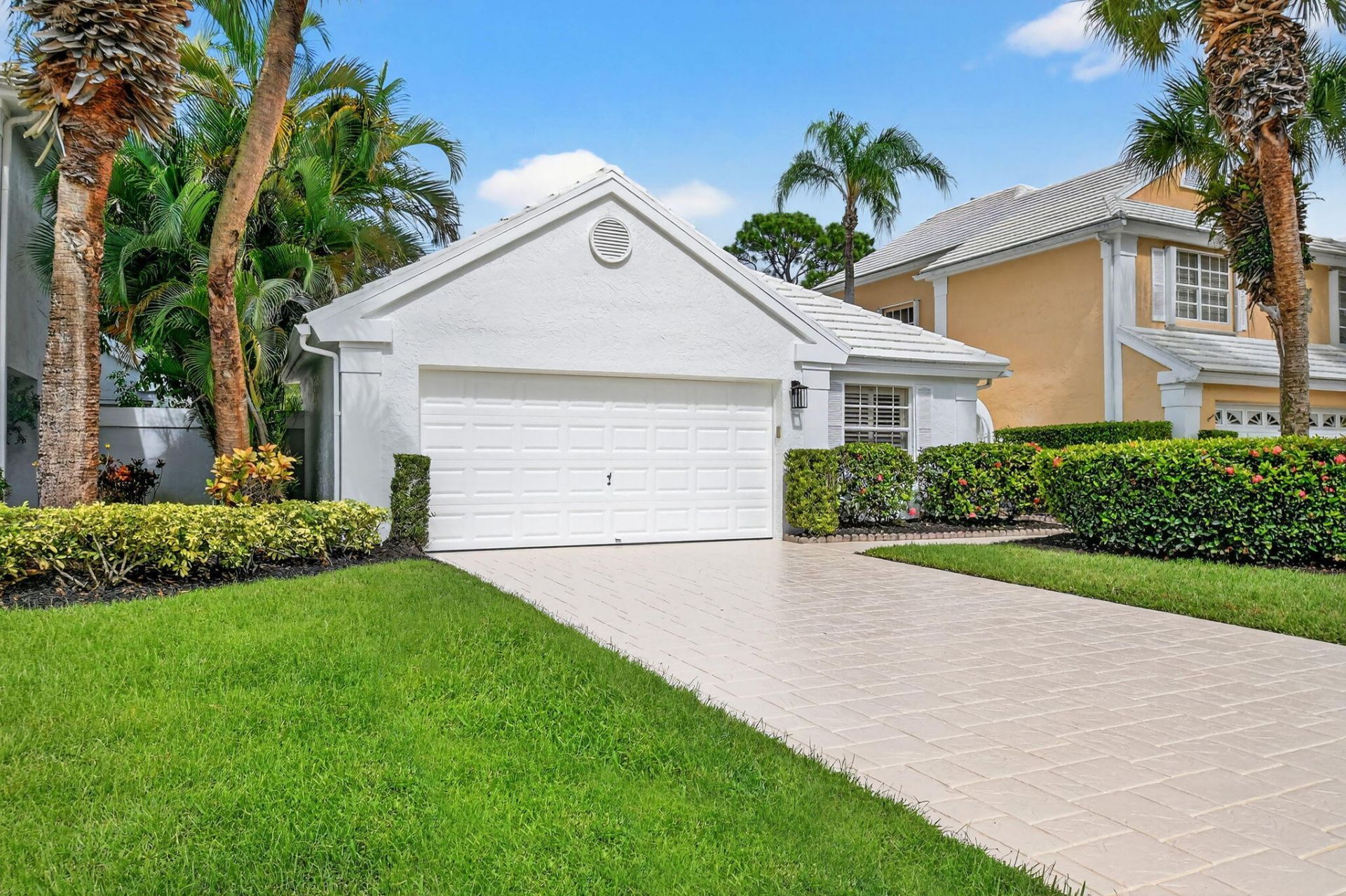 9333 Heathridge Drive, West Palm Beach, FL 33411 Photo