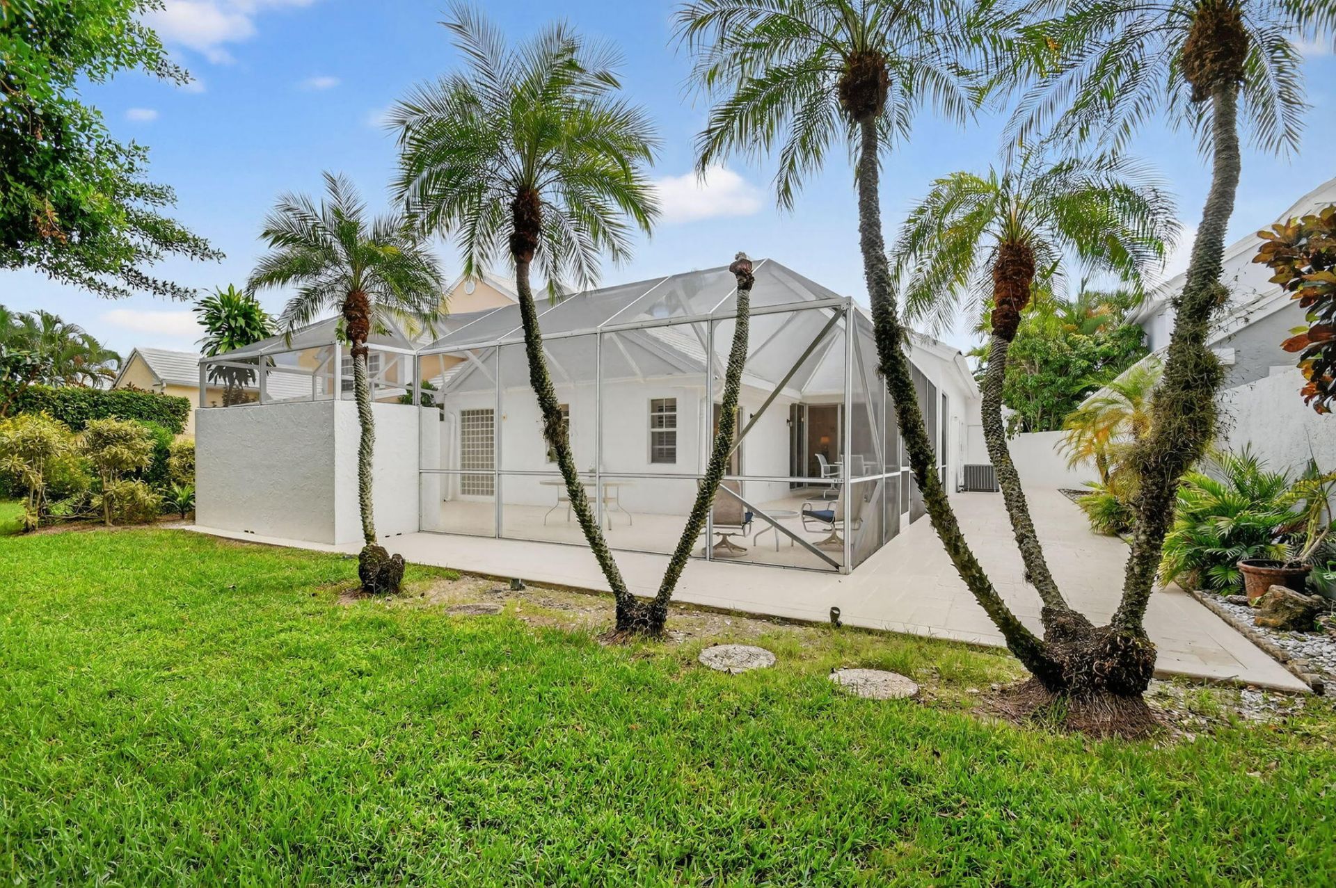 9333 Heathridge Drive, West Palm Beach, FL 33411 Photo