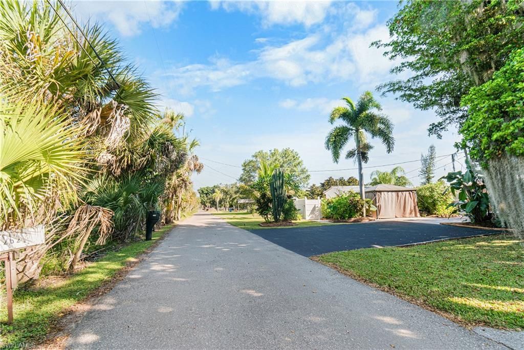 2256 Marina Park Dr, Fort Myers, FL 33905 Photo