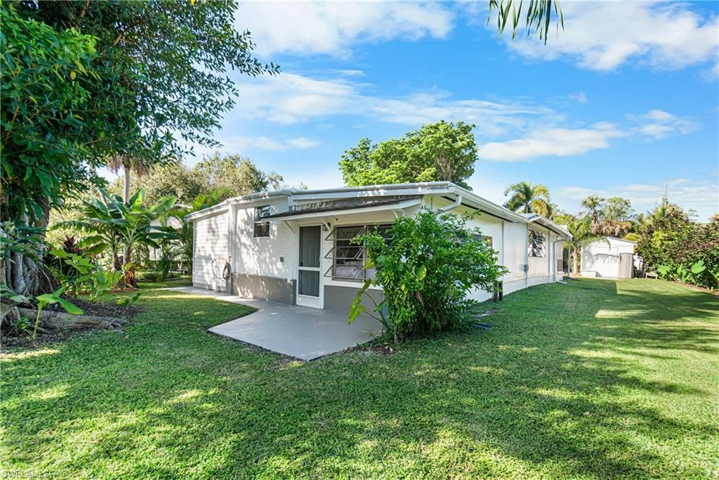 2256 Marina Park Dr, Fort Myers, FL 33905 Photo