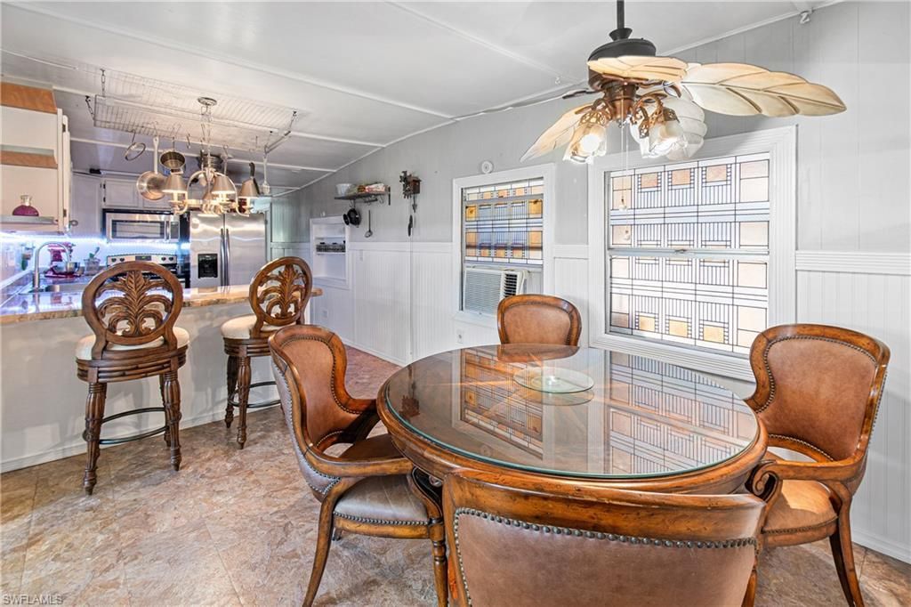 2256 Marina Park Dr, Fort Myers, FL 33905 Photo