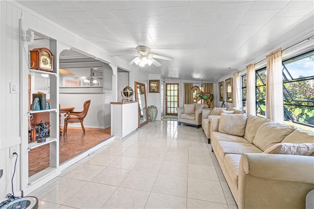 2256 Marina Park Dr, Fort Myers, FL 33905 Photo