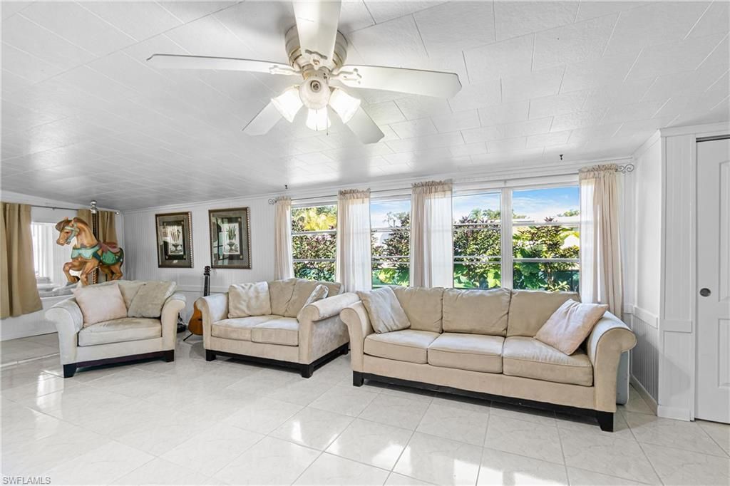 2256 Marina Park Dr, Fort Myers, FL 33905 Photo