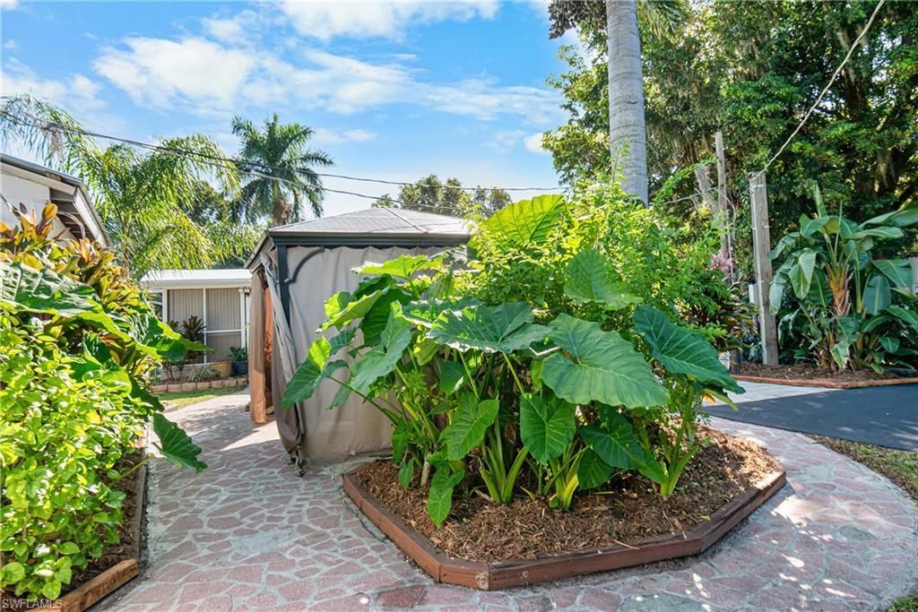 2256 Marina Park Dr, Fort Myers, FL 33905 Photo