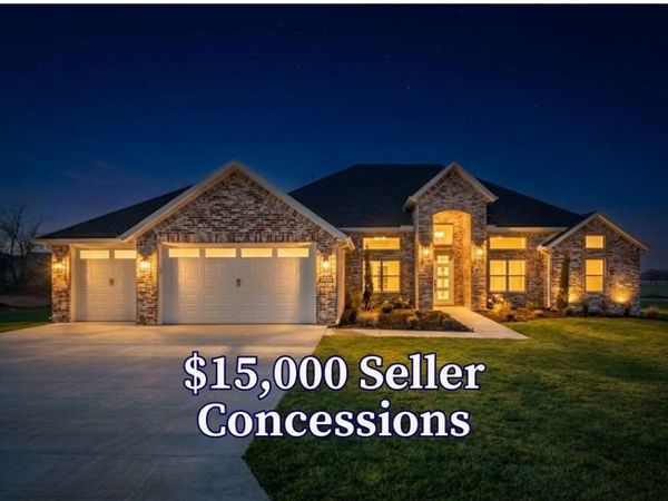 690 Shooting Star Lane, Lowell, AR 72745