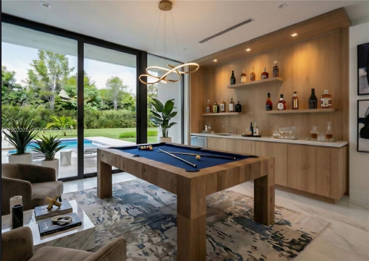 5850 SW 93rd St, Pinecrest, FL 33156 Photo