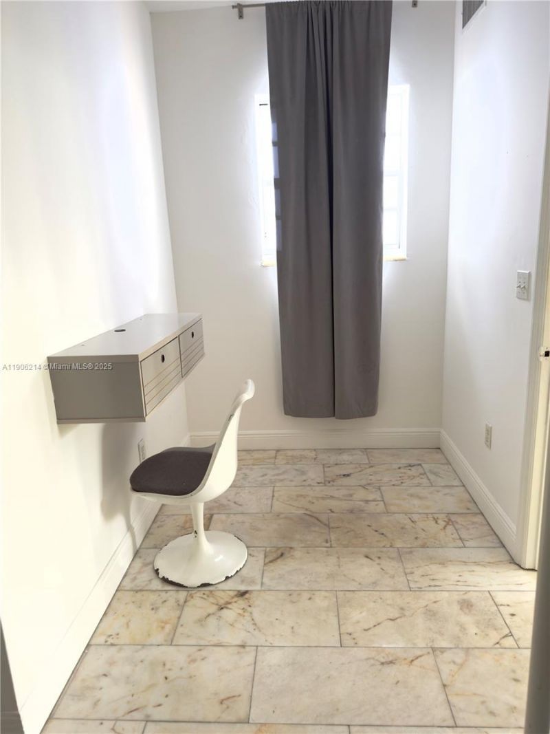 1526 Pennsylvania Ave, Unit 2, Miami Beach, FL 33139 Photo